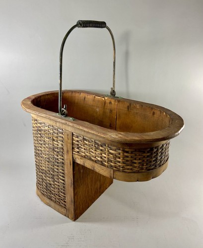 Vintage large wood wicker - large,