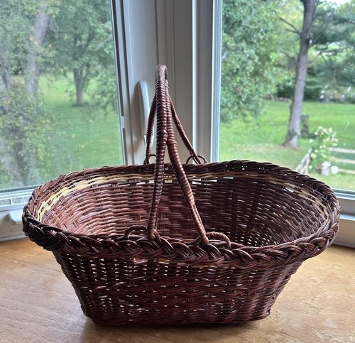 Vtg brown wicker market - vtg,
